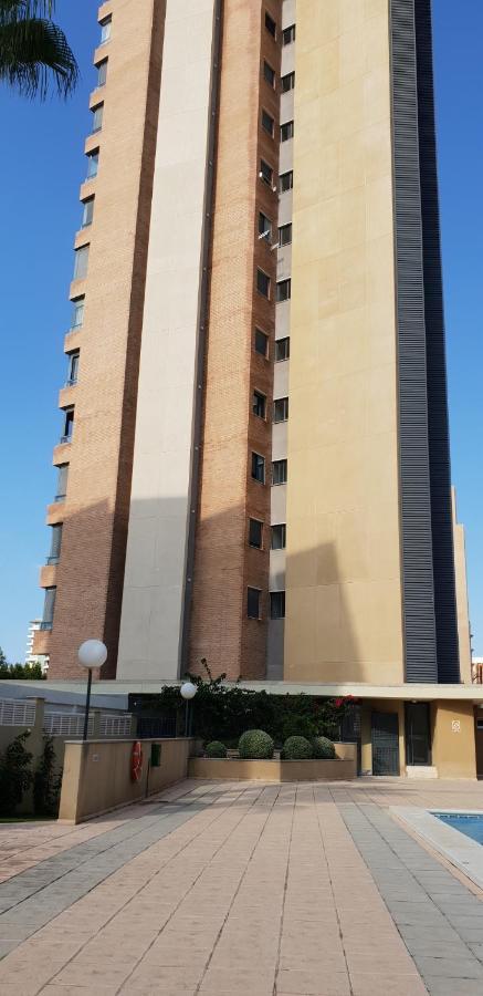 Junto Playa Levante Con Terraza Chill-Out-2 Wcs-A Estrenar Gemelos 23 베니돔 외부 사진
